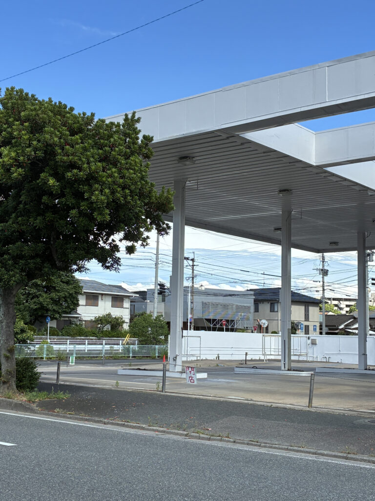 ガソリンスタンド跡地の土壌汚染リスク｜ベンゼン・油分の調査と対策